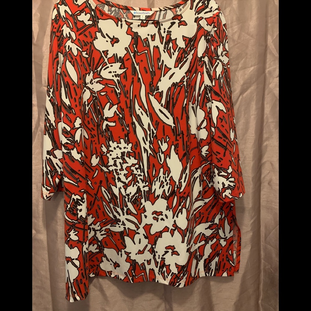 Beautiful ..... Polyester mid length blouse